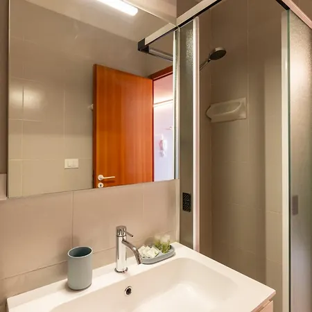 Guesthost - Nest With Sea View Terrace Apartmán Sanremo